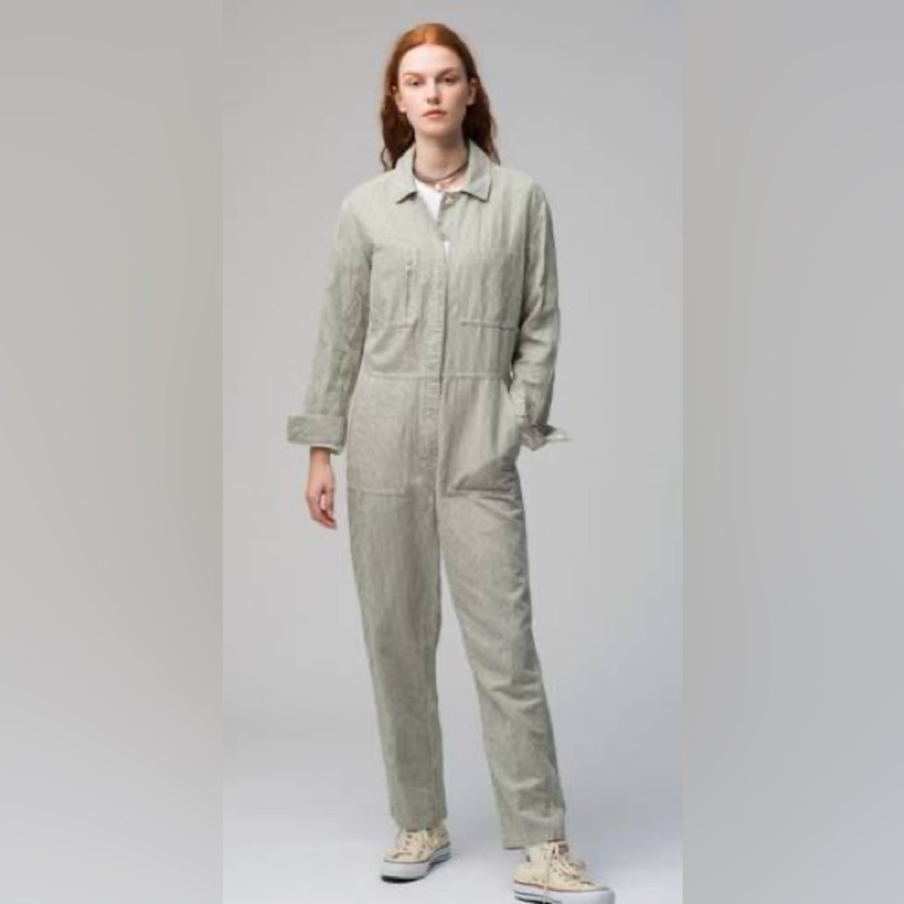 Outerknown M women’s green and white denim station jumpsuit